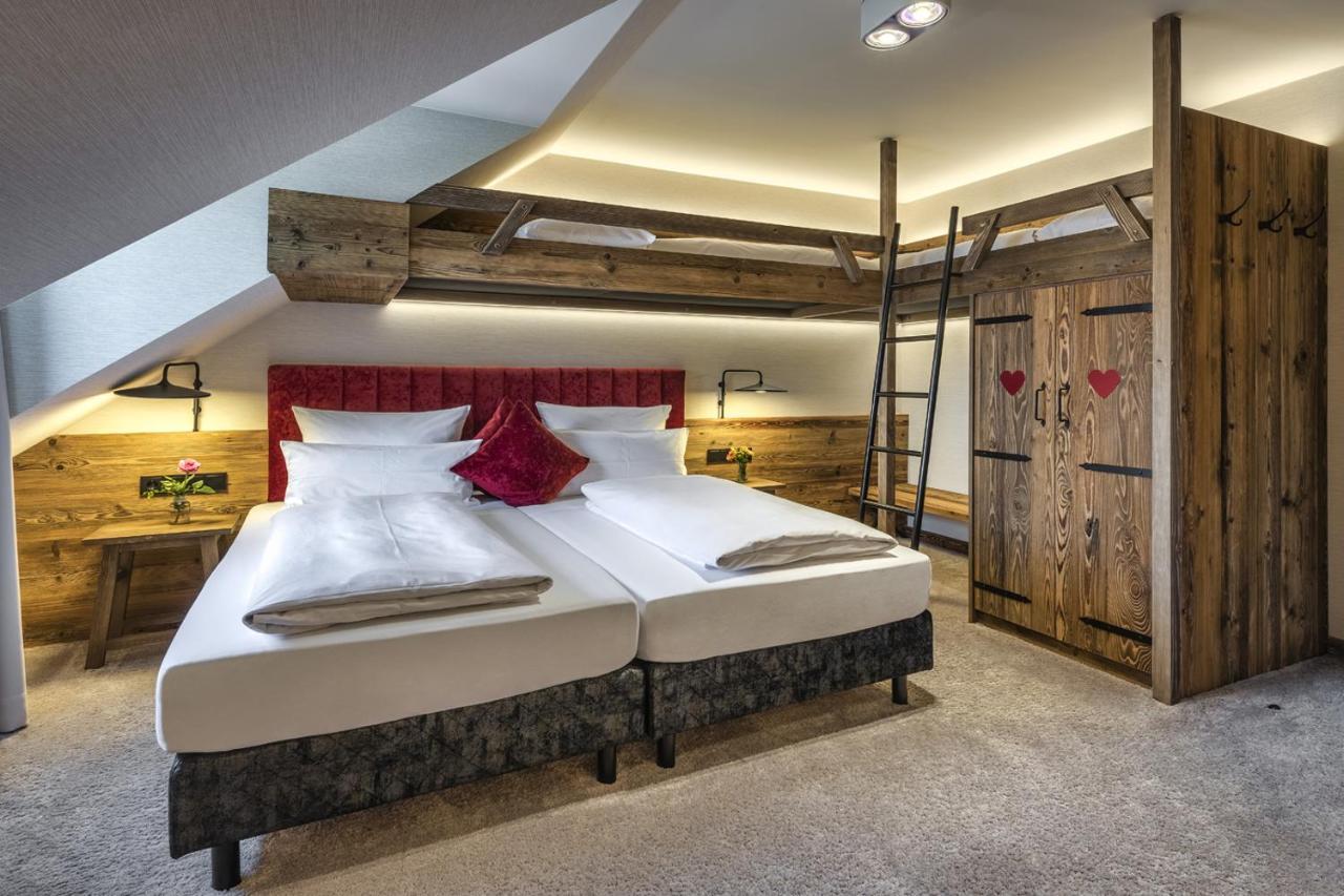 Hotel Schaefflerwirt Aschheim Esterno foto