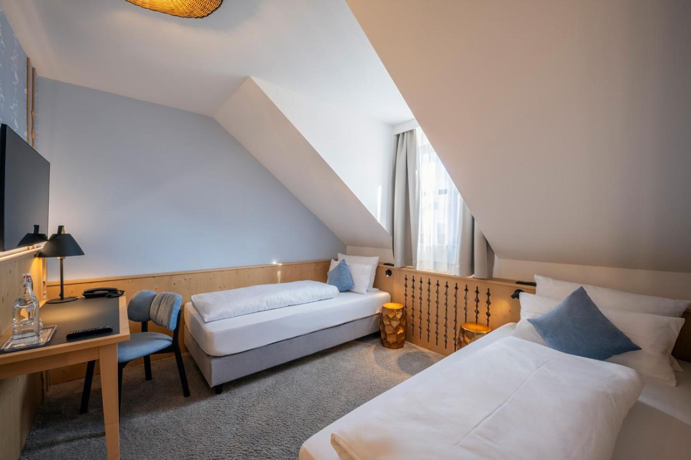Hotel Schaefflerwirt Aschheim Esterno foto