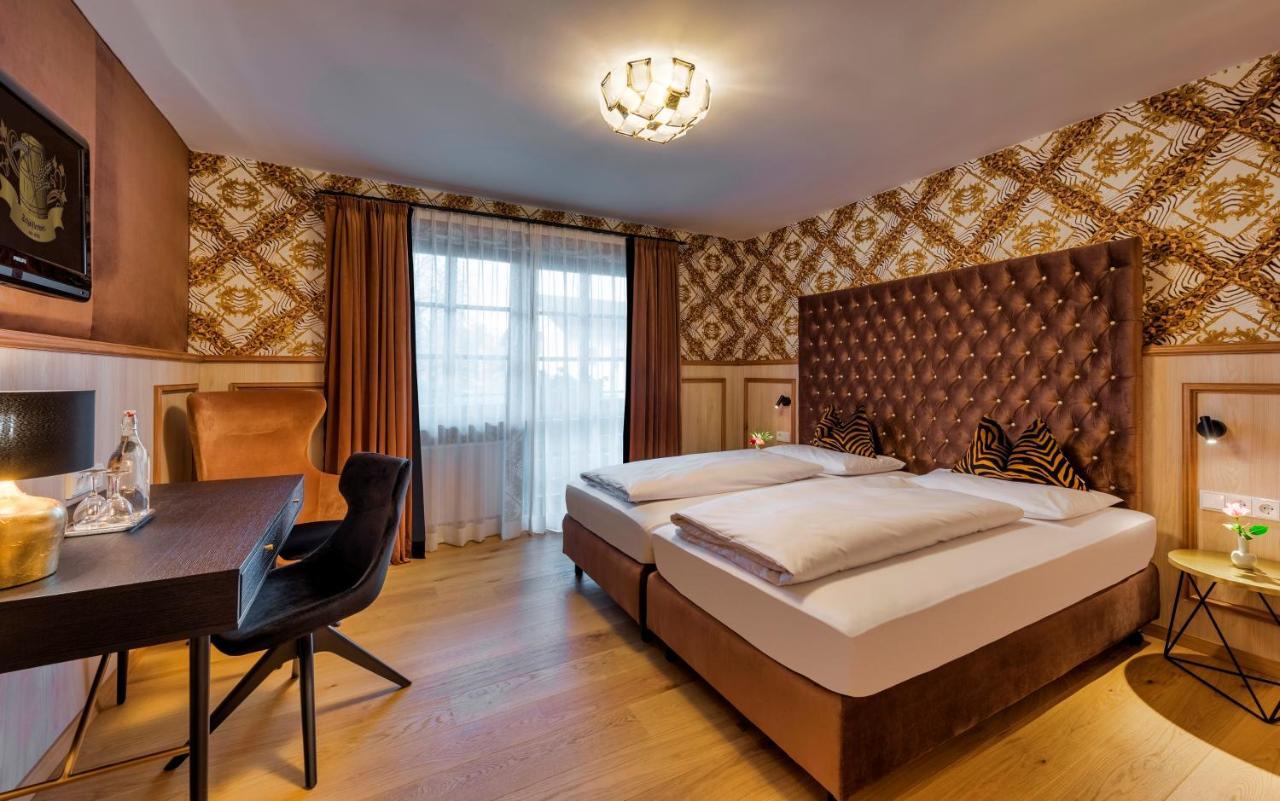 Hotel Schaefflerwirt Aschheim Esterno foto